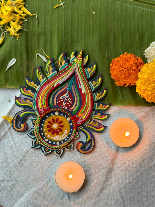 Nirvi - Tea light holder