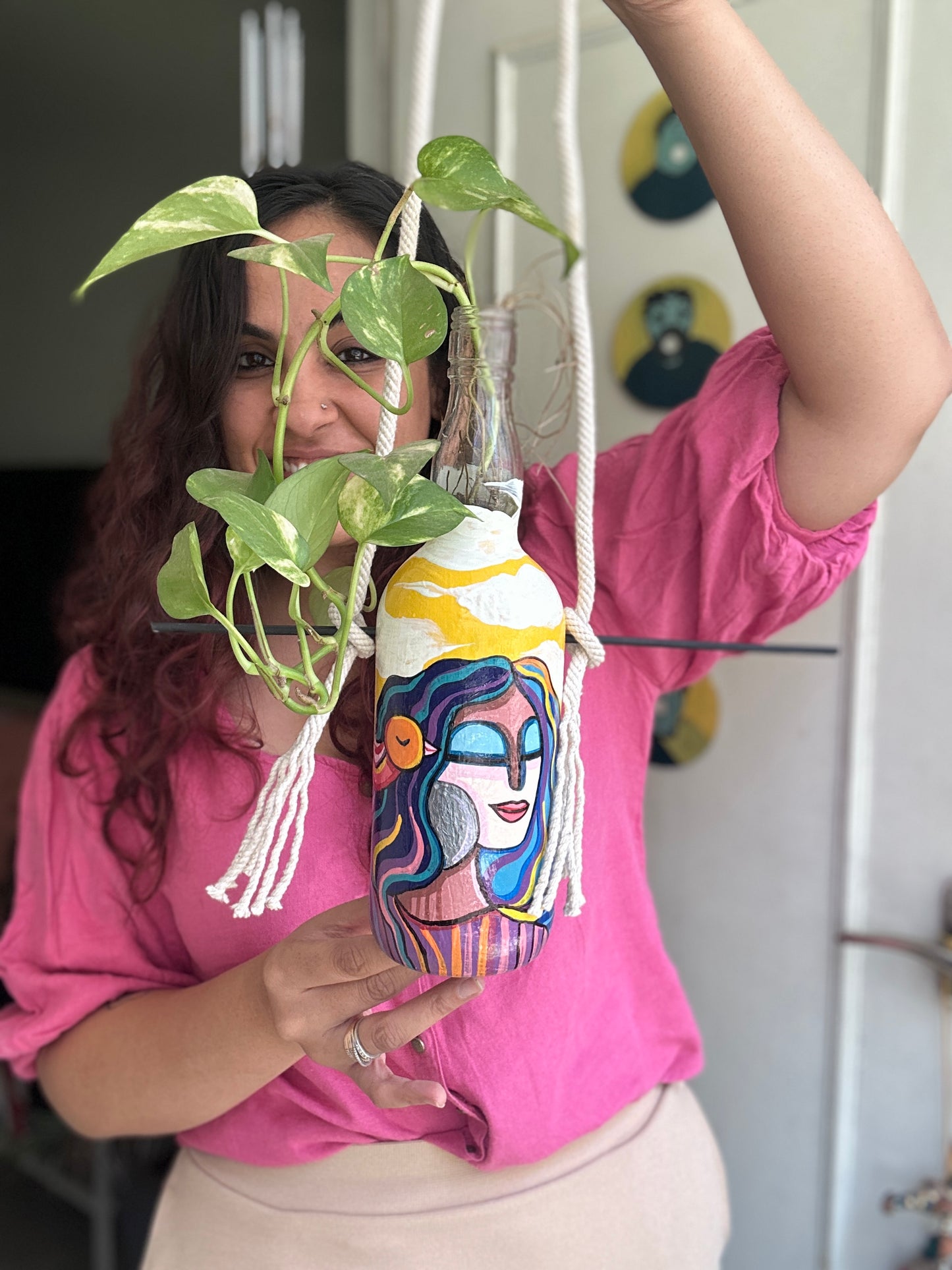 Bella - Hanging planter
