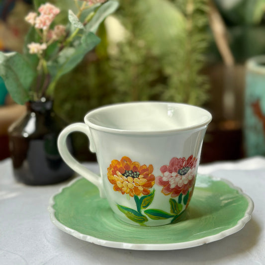Dahalia - Cup And Saucer