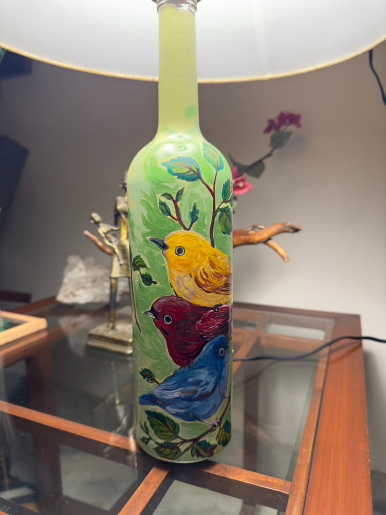 Songbird Symphony - Table Lamp