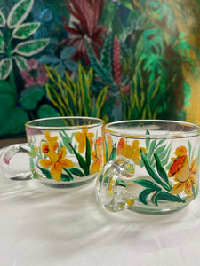 Daffodils - Tea cup