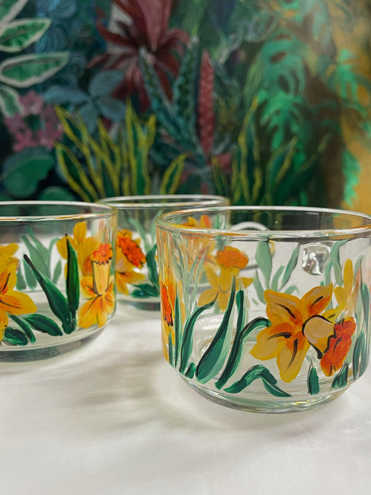 Daffodils - Tea Cup