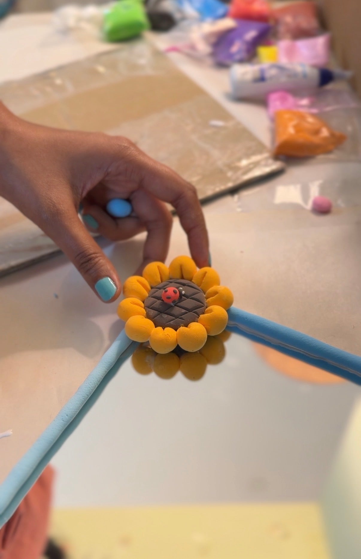 Bloom & Mirror - Offline Clay workshop 🪞 🌼