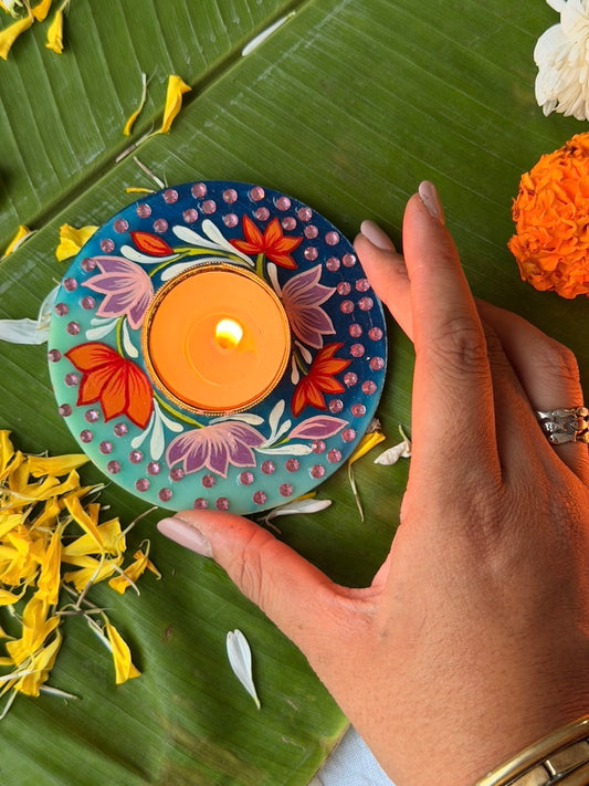 Laasya  - Tea light holder