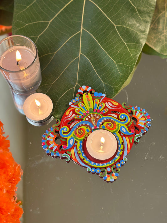 Manjari - Tea Light Holder