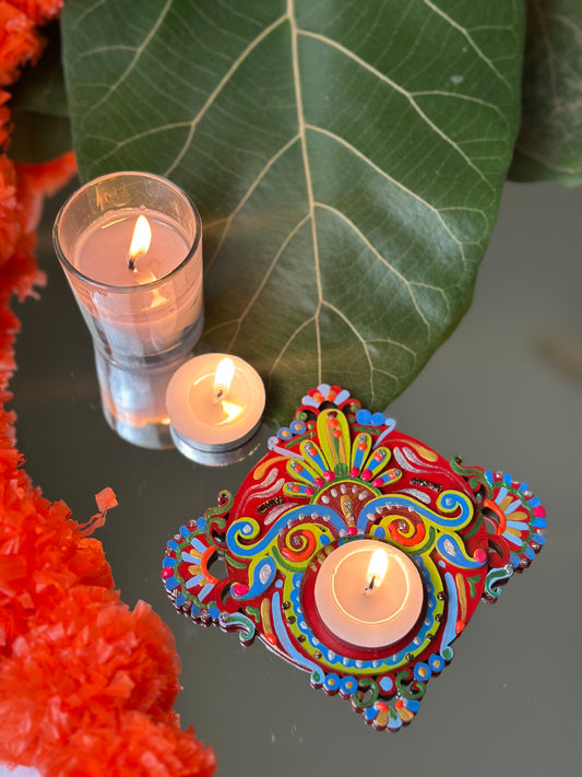 Manjari - Tea Light Holder