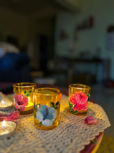 Load image into Gallery viewer, Sheesh Phool - Candle holder
