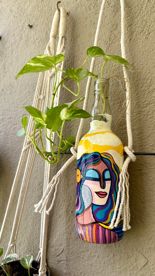 Bella - Hanging planter