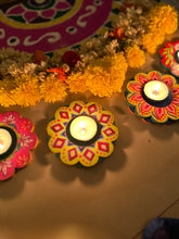 Load image into Gallery viewer, Pushpa - Tea light holder
