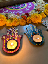 Load image into Gallery viewer, Hamsa - Tea light holder
