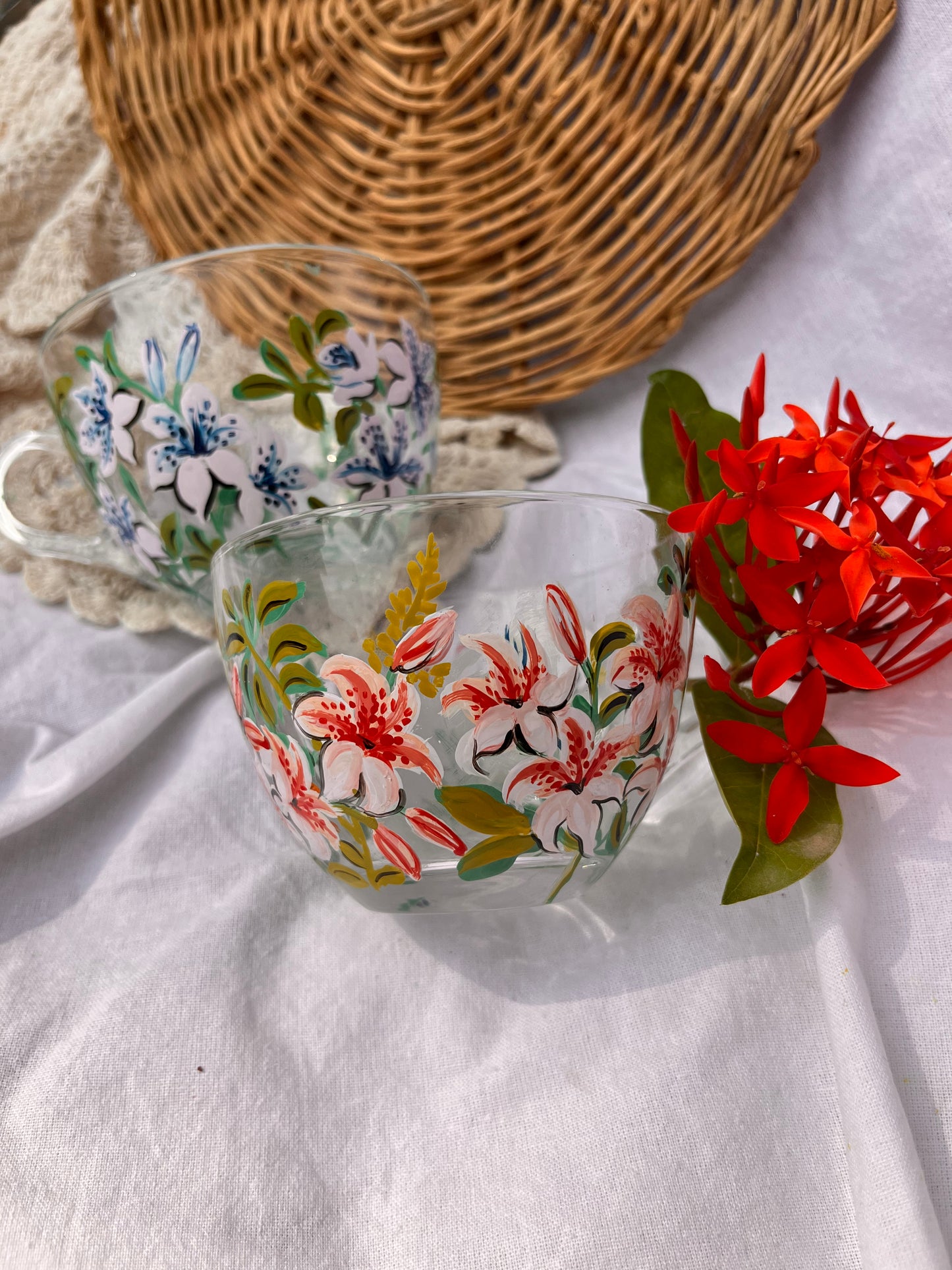 Small Lilies - Tea Cup