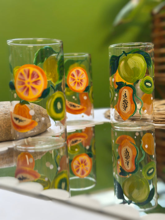 Juicy Sips - Drinking Glasses
