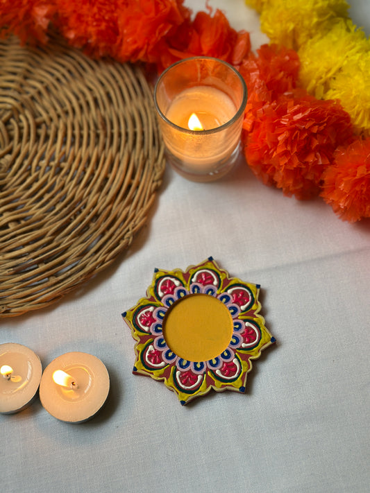 Ambika - Tea Light Holder