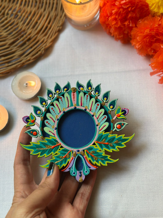 Anuradha - Tea Light Holder