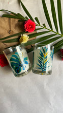 Load image into Gallery viewer, Tropical greens - scented candles
