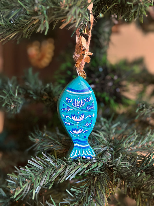 Sugar Frost - fish hanging