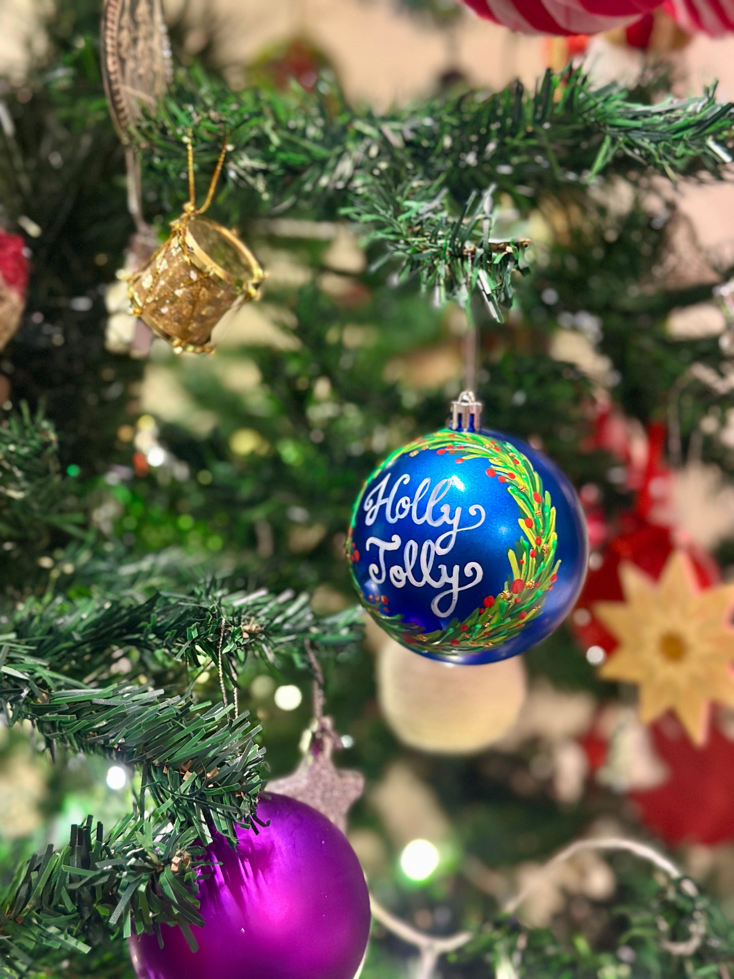 Holly Jolly - Bauble