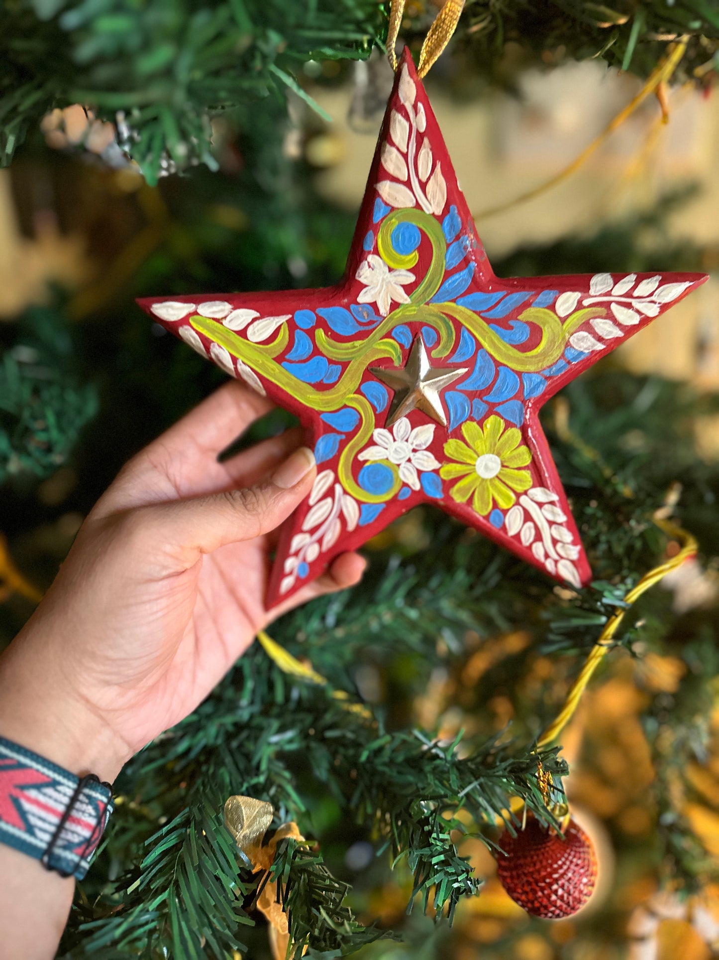 Evergreen Whisper - hanging