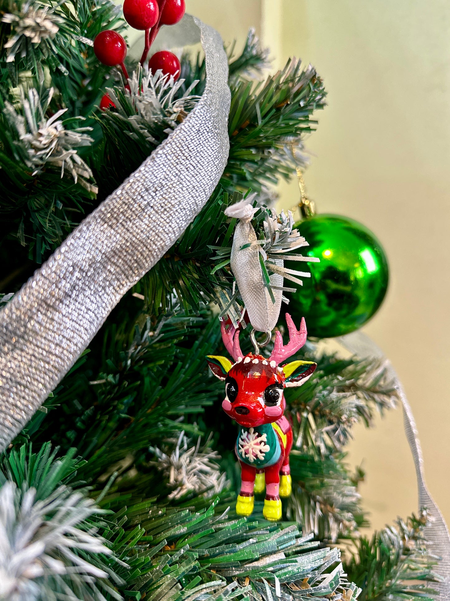 Lee the reindeer - ornament