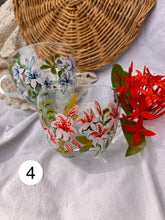Load image into Gallery viewer, Lilies - Tea cup
