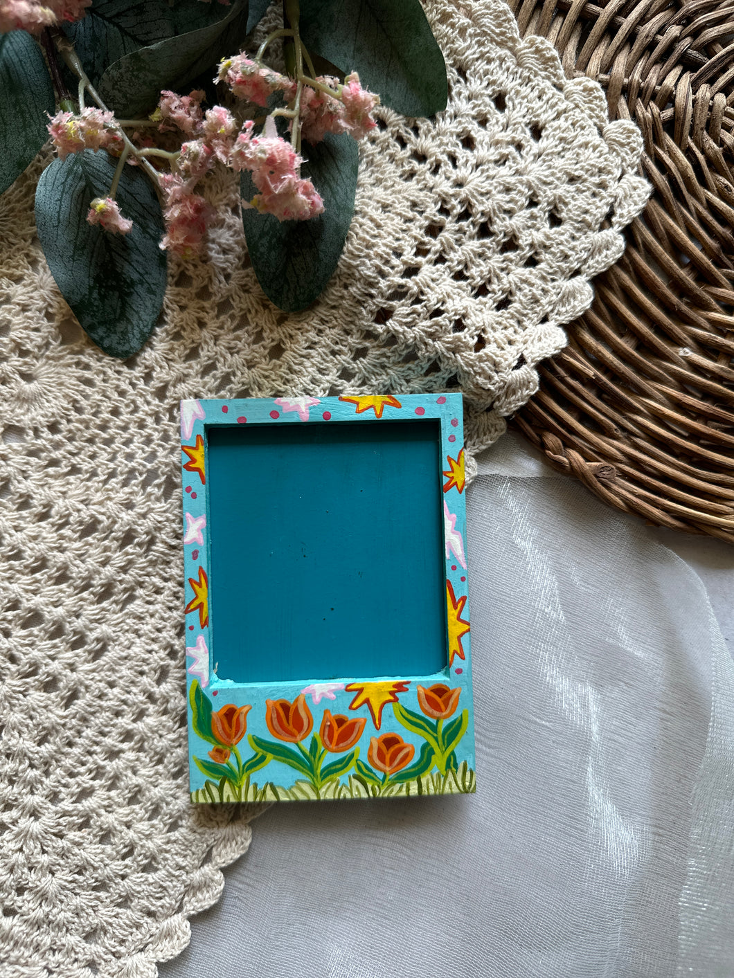 Tulip Gardens - Photo frame magnet