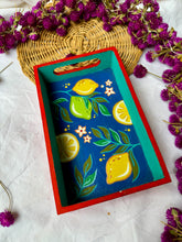 Load image into Gallery viewer, Citrus bloom - Wooden tray
