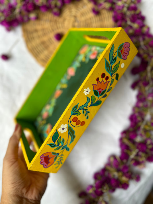 Blooming Haven - Wooden tray