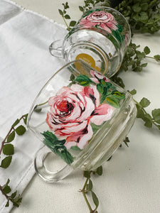 Pink roses tea cup