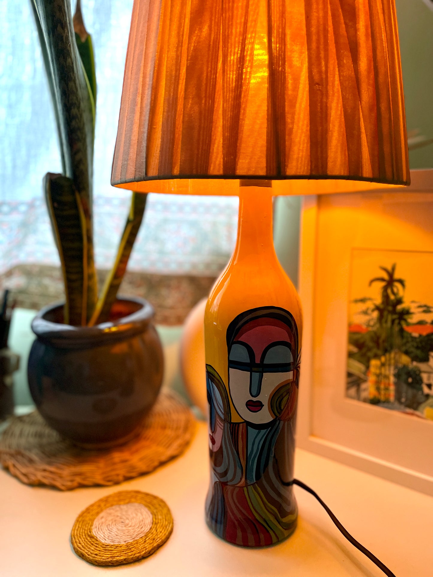 Sisterhood Lamp