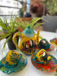 Tropical forest tea set